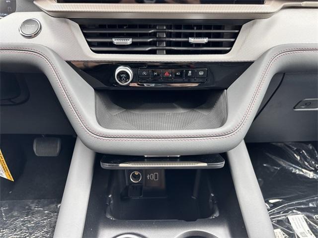 new 2025 Ford Explorer car