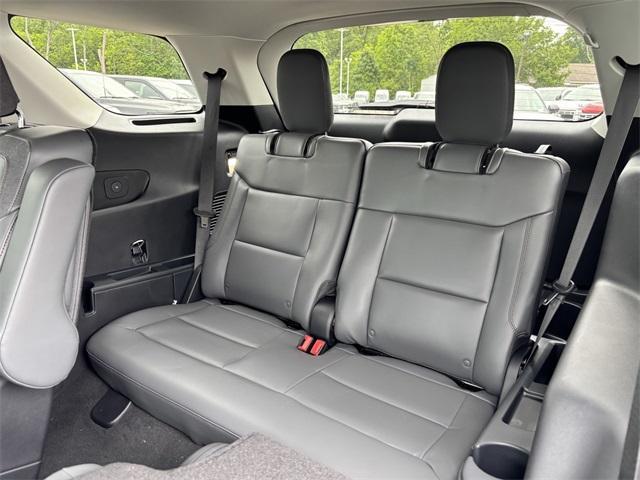 new 2025 Ford Explorer car
