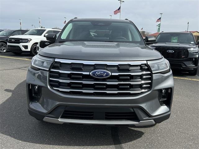 new 2025 Ford Explorer car