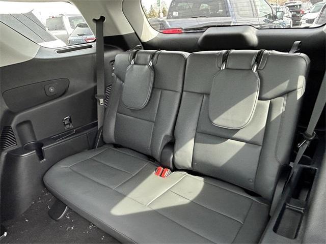 new 2025 Ford Explorer car