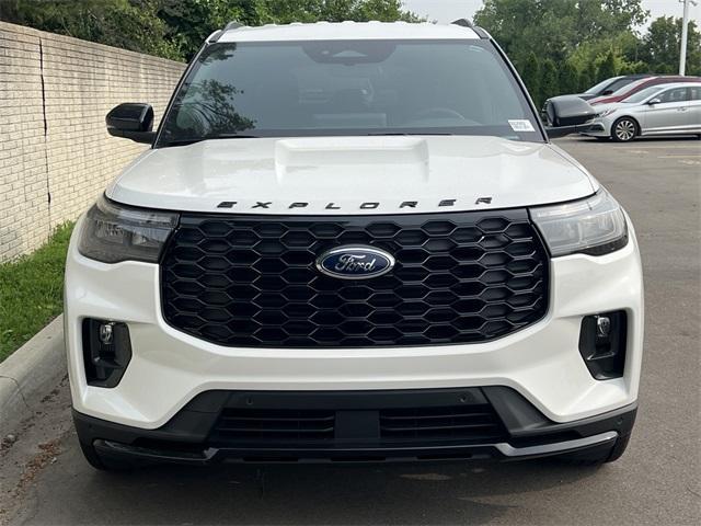 new 2025 Ford Explorer car