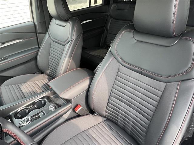 new 2025 Ford Explorer car