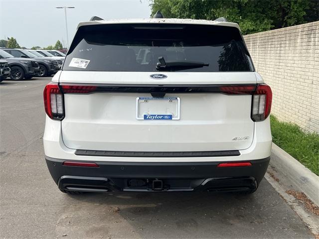 new 2025 Ford Explorer car