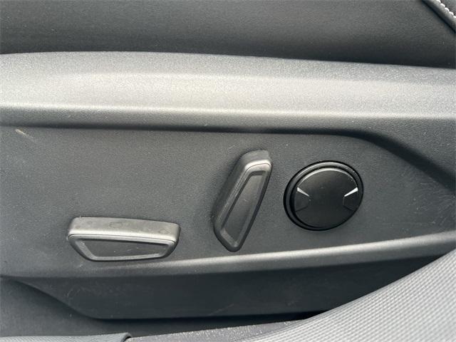 new 2025 Ford Mustang Mach-E car