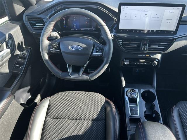 used 2023 Ford Escape car, priced at $25,888