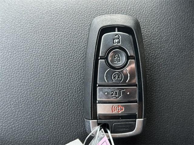 new 2025 Ford Escape car