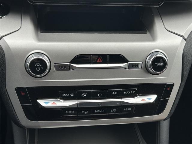 used 2022 Ford Explorer car, priced at $29,000