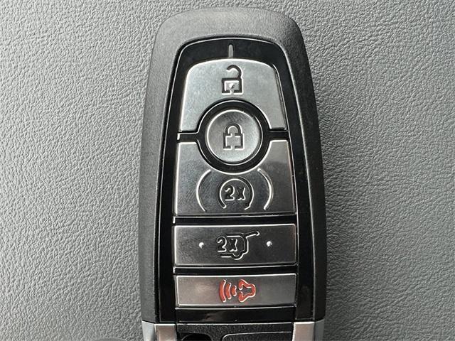 new 2025 Ford Explorer car