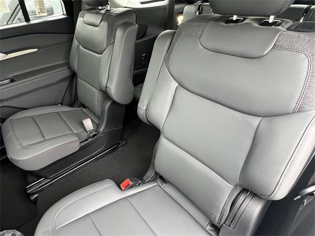 new 2025 Ford Explorer car