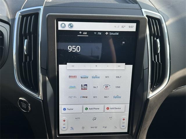 used 2022 Ford Edge car, priced at $30,998