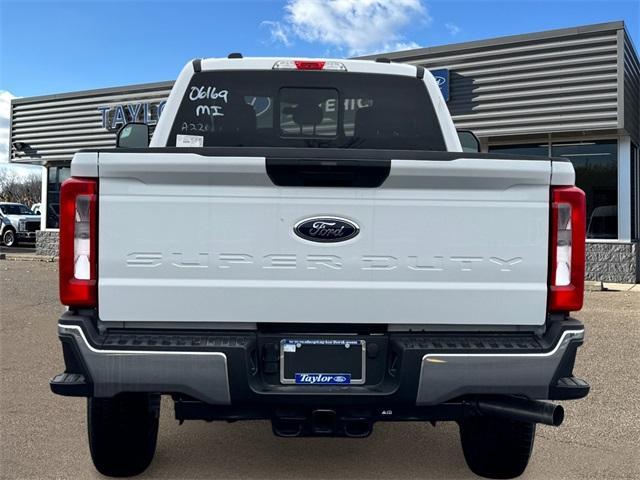 new 2024 Ford F-350 car, priced at $67,190