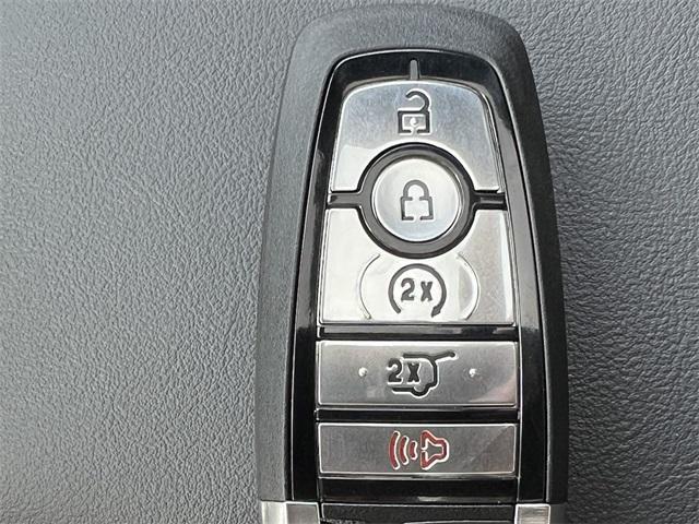 new 2025 Ford Explorer car
