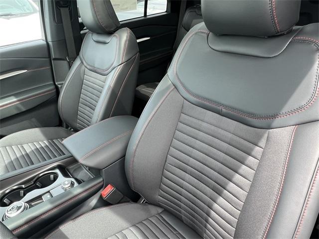 new 2025 Ford Explorer car
