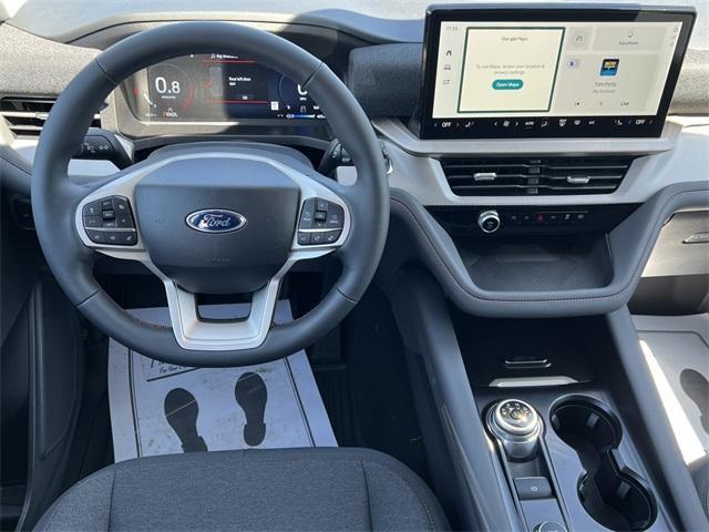 new 2025 Ford Explorer car