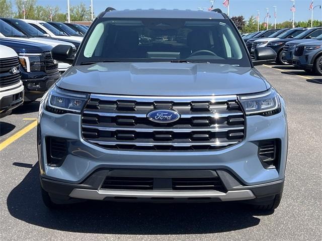 new 2025 Ford Explorer car