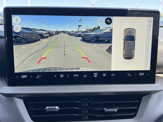 new 2025 Ford Explorer car