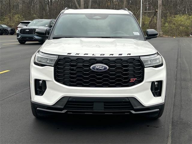 new 2025 Ford Explorer car