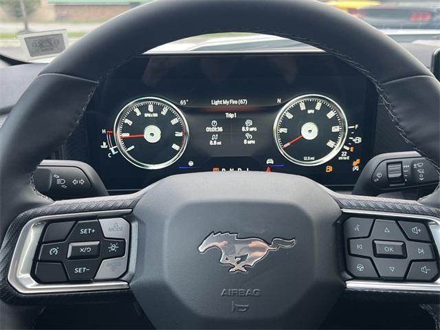 new 2025 Ford Mustang car