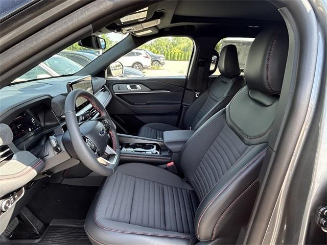 new 2025 Ford Explorer car