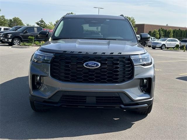 new 2025 Ford Explorer car