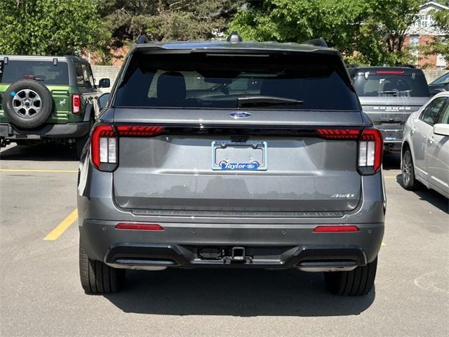 new 2025 Ford Explorer car