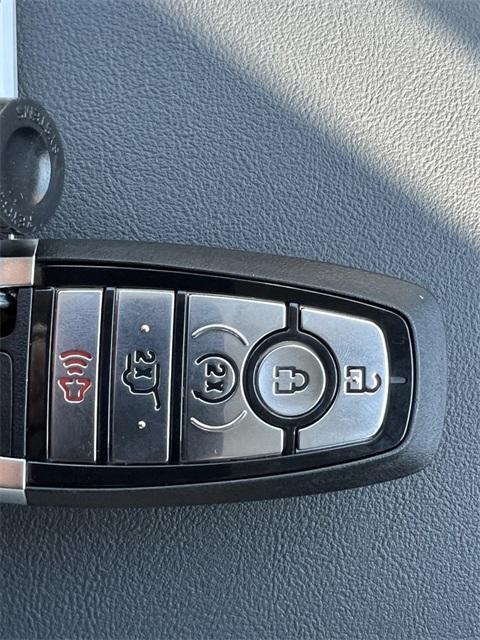 new 2025 Ford Explorer car