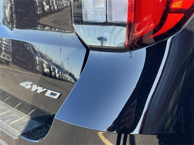 new 2025 Ford Explorer car
