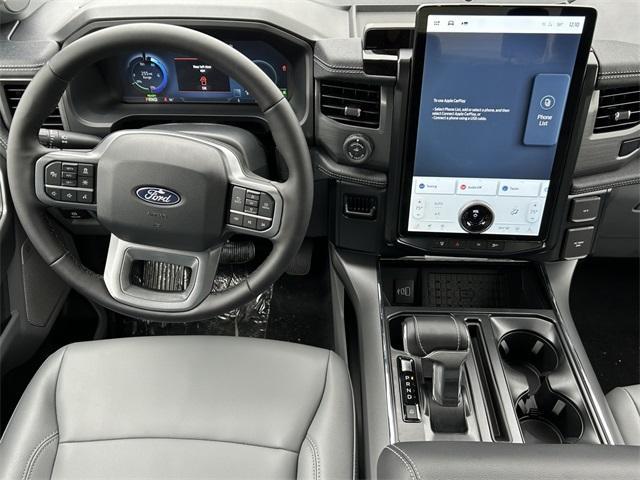 new 2025 Ford F-150 Lightning car
