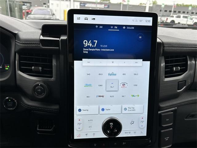 new 2025 Ford F-150 Lightning car