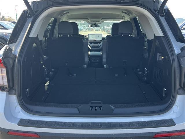 new 2025 Ford Explorer car