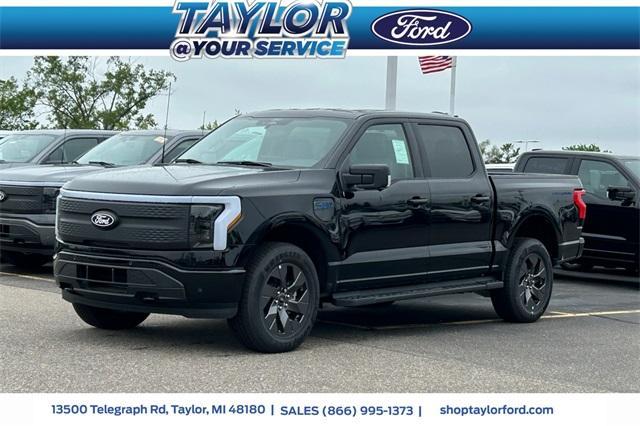 new 2025 Ford F-150 Lightning car