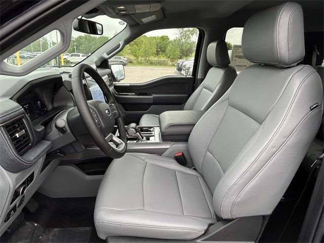 new 2025 Ford F-150 Lightning car
