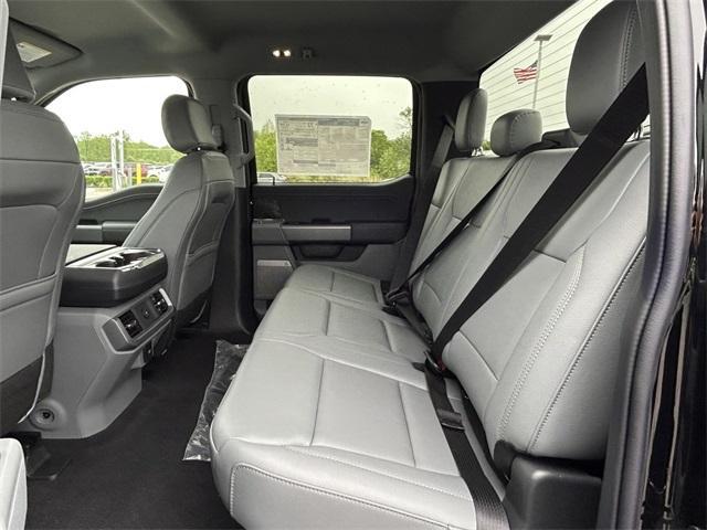 new 2025 Ford F-150 Lightning car