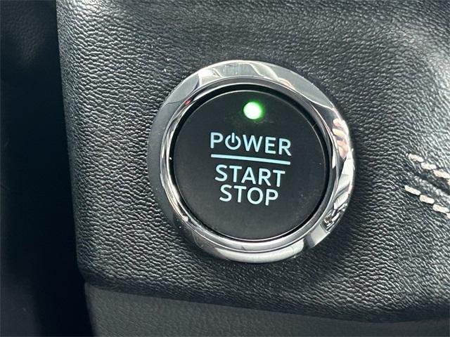 new 2025 Ford F-150 Lightning car