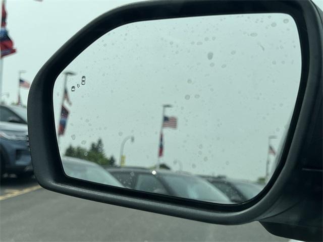 new 2025 Ford Explorer car
