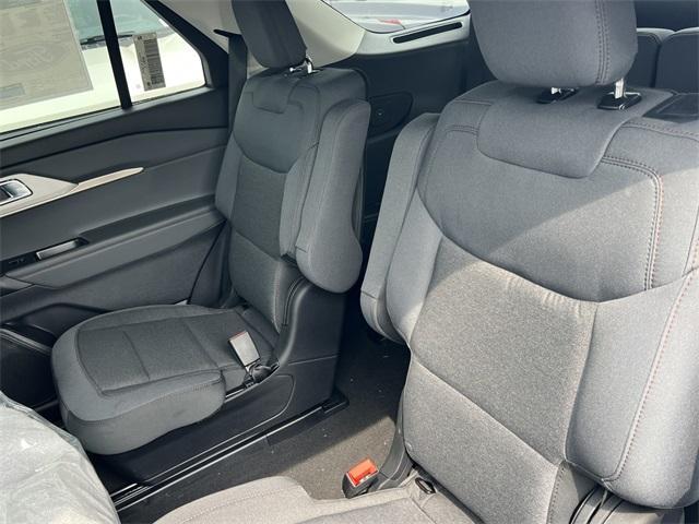 new 2025 Ford Explorer car