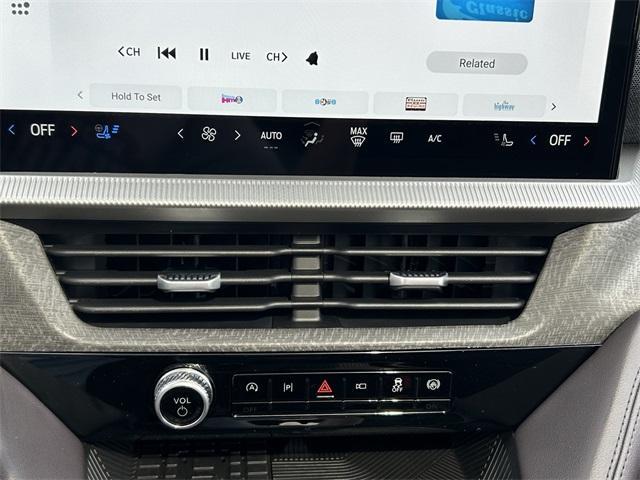 new 2025 Ford Explorer car