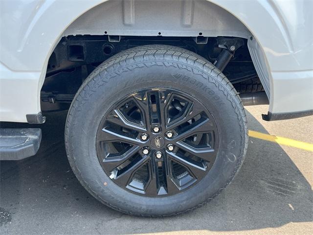new 2025 Ford F-150 car