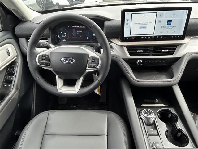 new 2025 Ford Explorer car