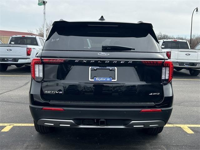 new 2025 Ford Explorer car