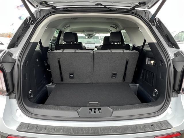 new 2025 Ford Explorer car