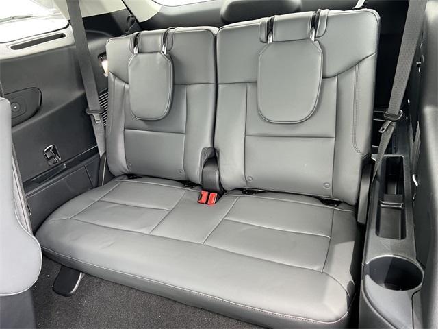 new 2025 Ford Explorer car