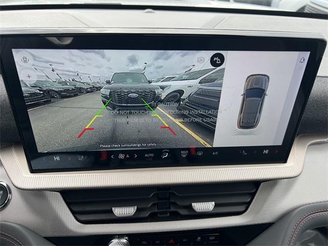 new 2025 Ford Explorer car
