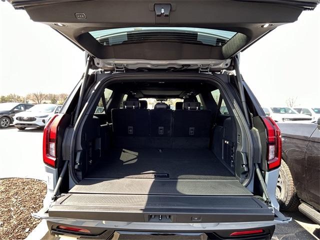new 2025 Ford Expedition Max car