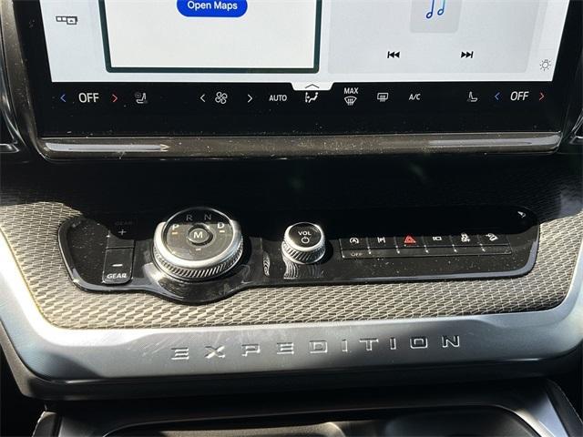new 2025 Ford Expedition Max car