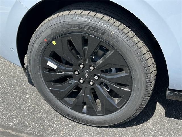 new 2025 Ford Expedition Max car