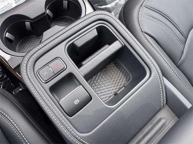 new 2025 Ford Mustang Mach-E car