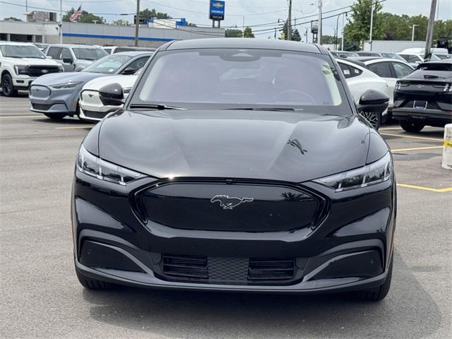 new 2025 Ford Mustang Mach-E car