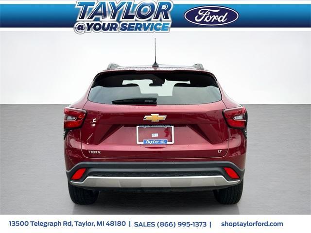 used 2024 Chevrolet Trax car, priced at $21,994