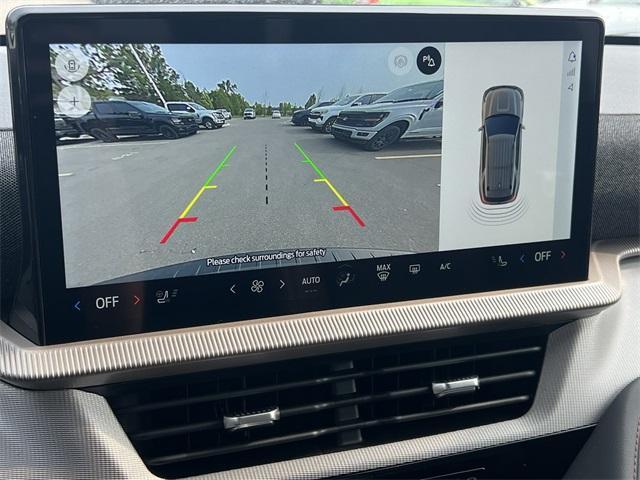 new 2025 Ford Explorer car